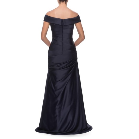 La Femme ruched satin trumpet gown - Picture 5 of 13